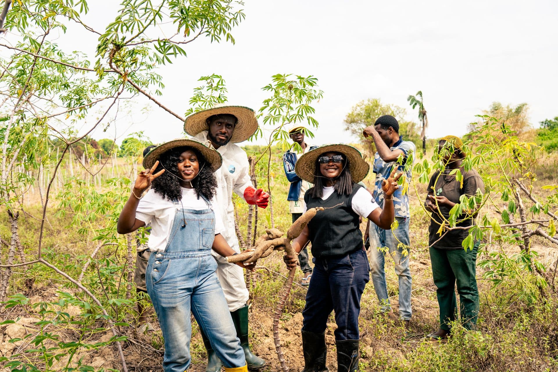 Jeunes professionnels sur le terrain